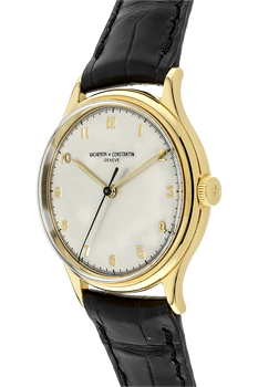 Vintage Round Circa 1940s Yellow Gold Manual