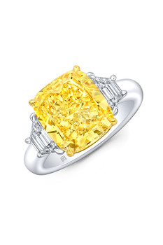 Cushion cut Yellow Diamond Solitaire 5.12 ct