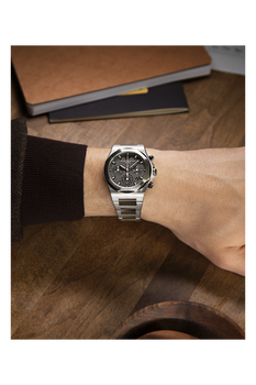 Laureato Chronograph Ti49