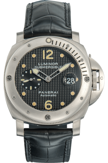 Luminor Submersible Titanium Automatic