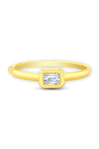 Emerald Cut Diamond Bezel Bangle in Yellow Gold