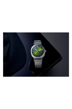 Streamliner Centre Seconds Matrix Green