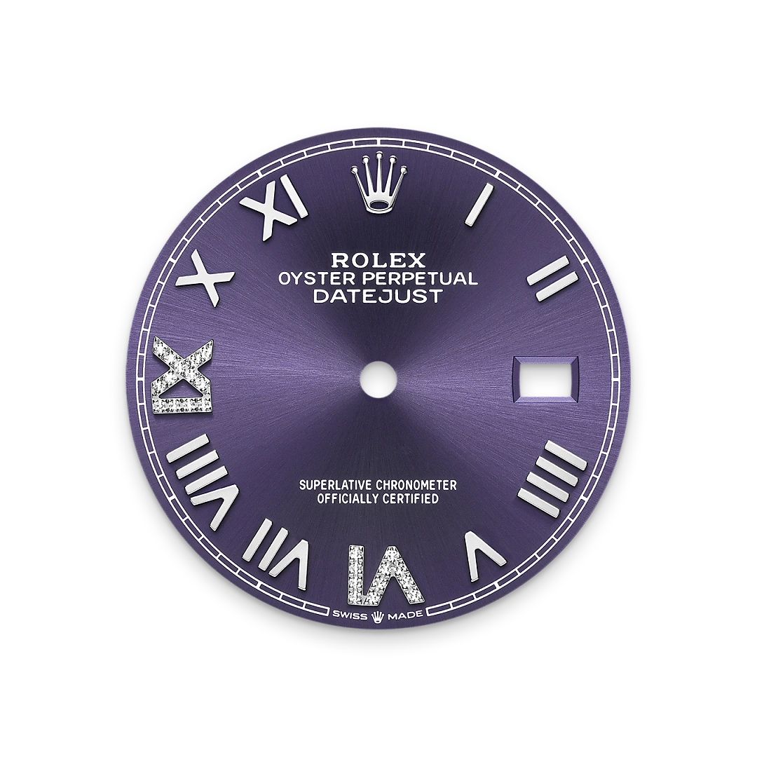 Aubergine Dial