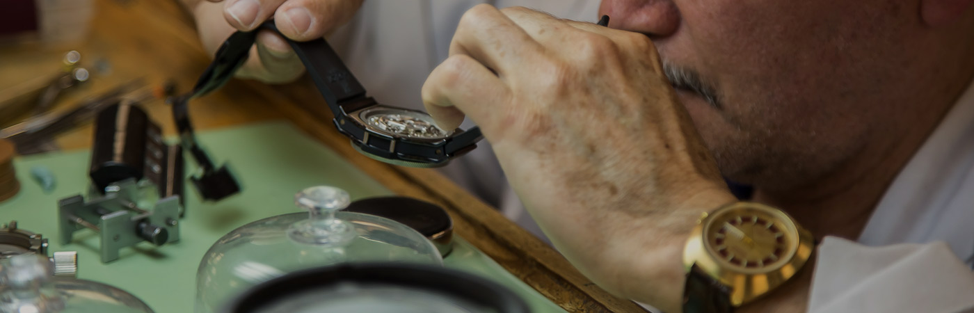 Wrist watch repairing shop sales near me