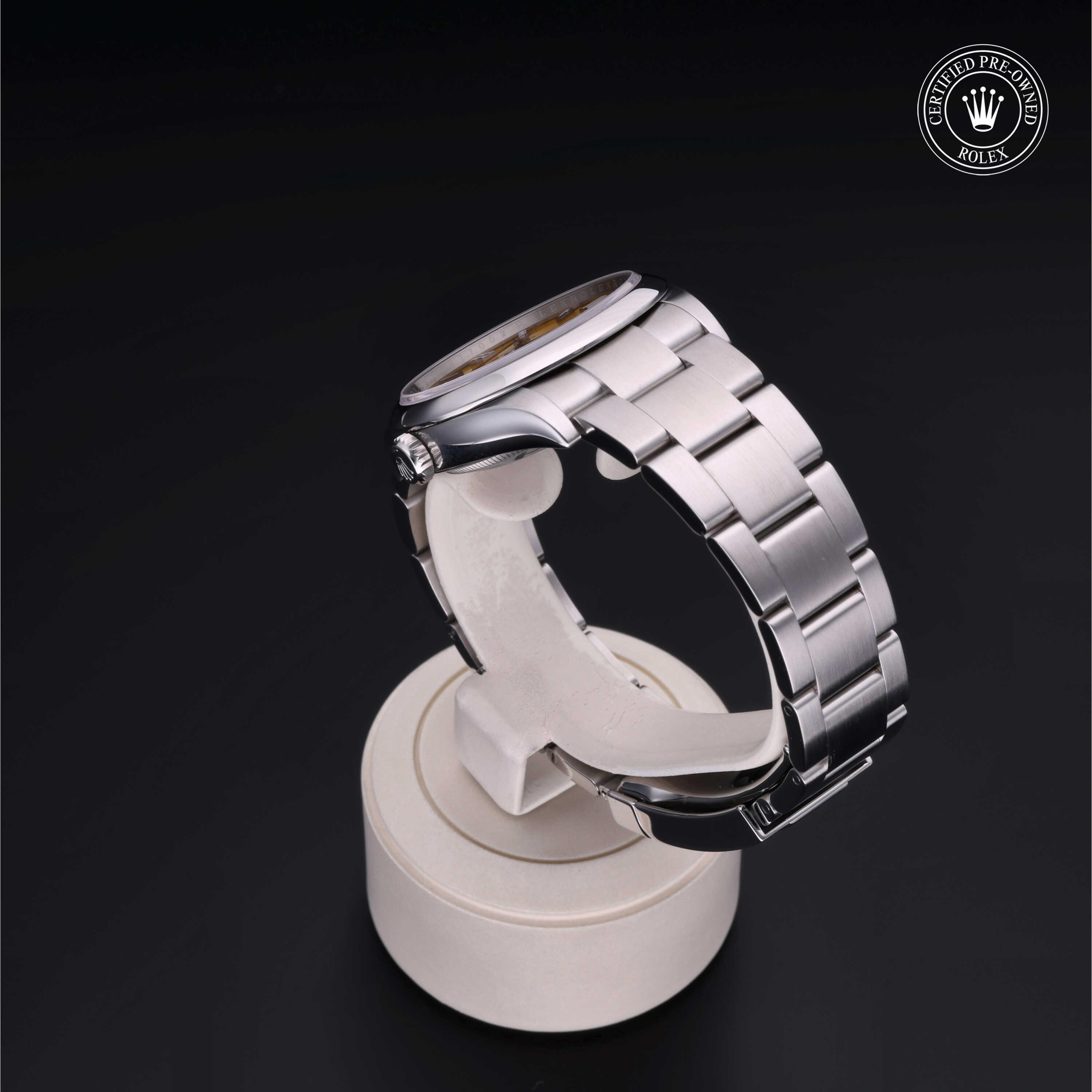 Rolex Oyster Perpetual 4