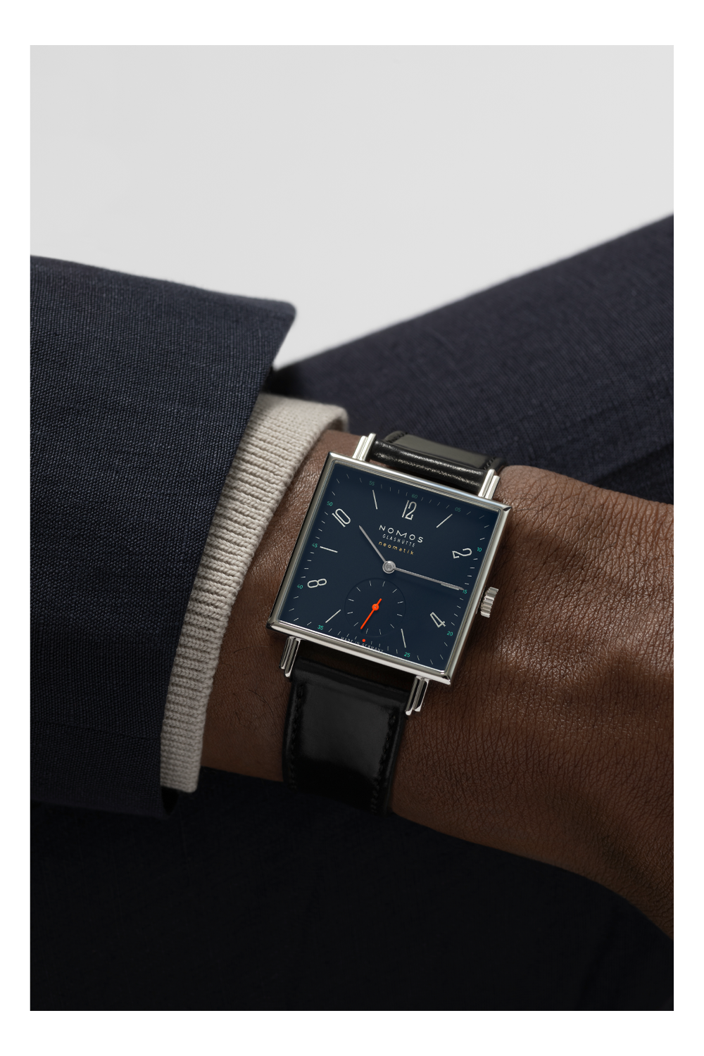 422-nomos-tetra-neomatik-