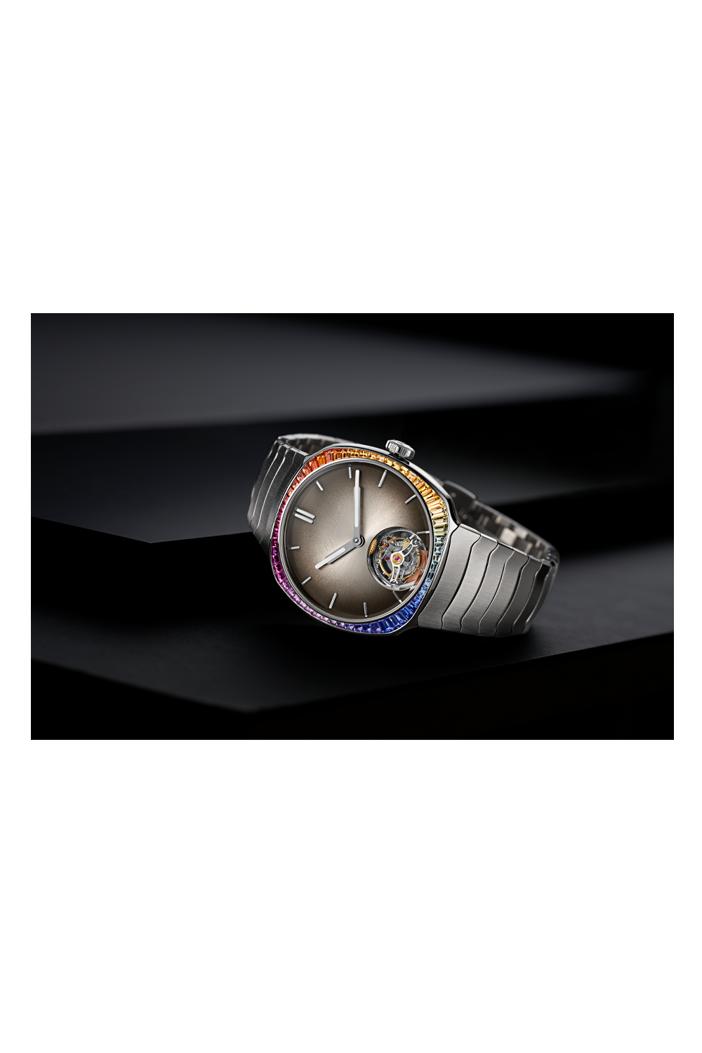 H. Moser & Cie. Streamliner Tourbillon (6804-1201)