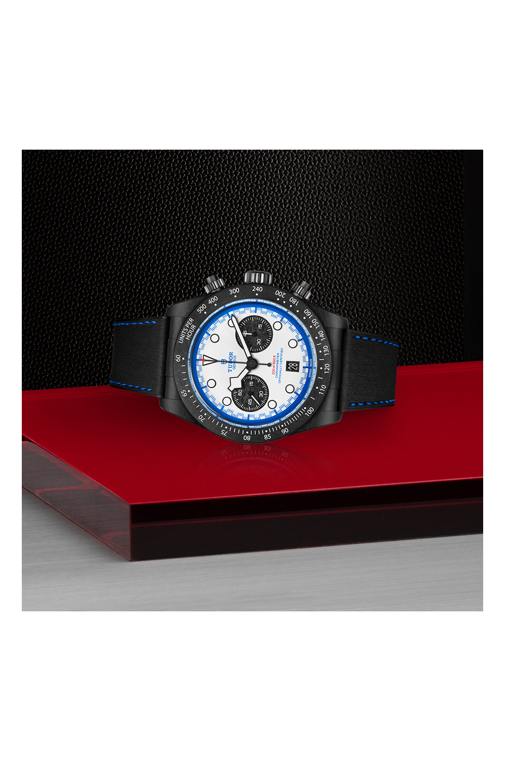 TUDOR Black Bay Chrono “Carbon 25”(M79377KN-0001)