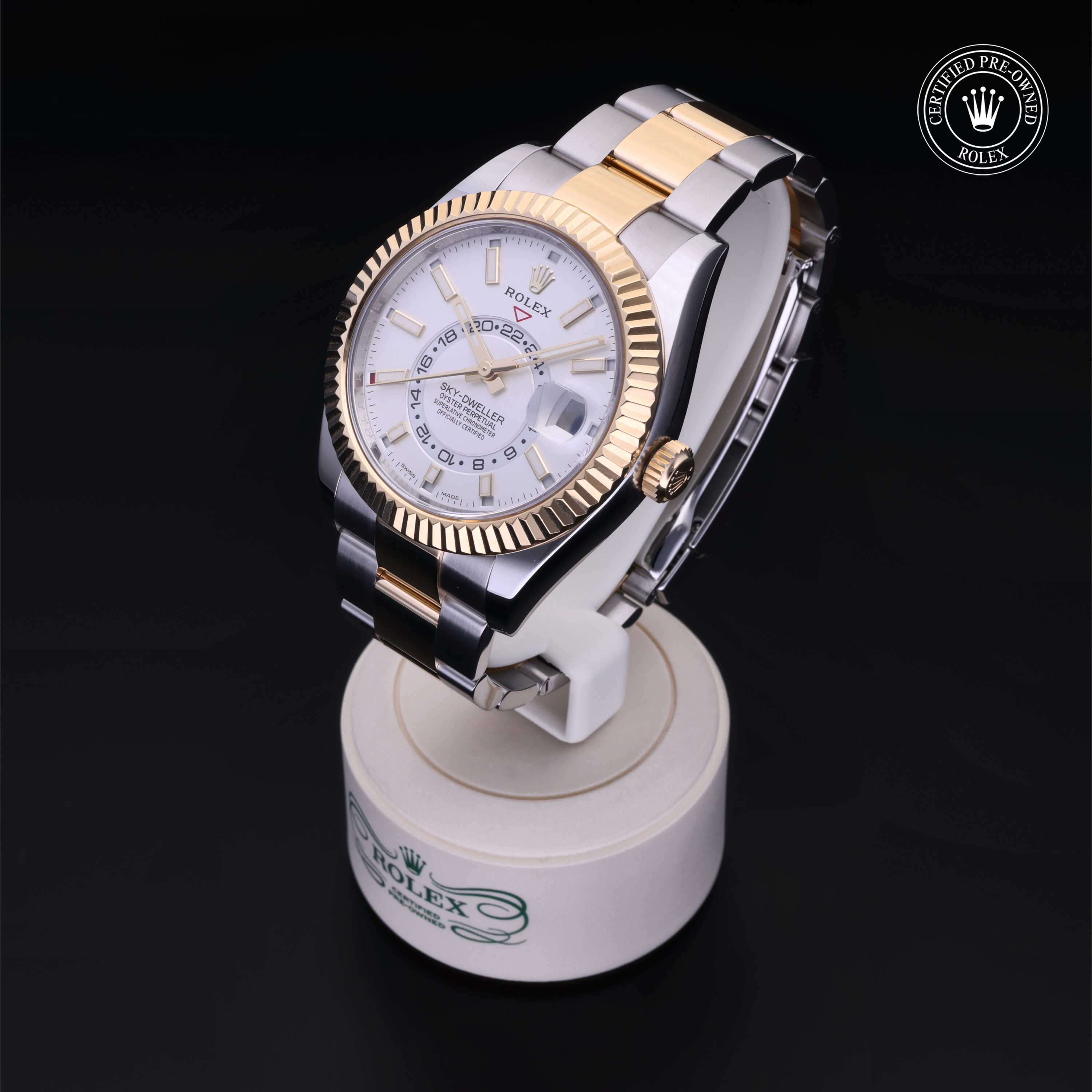 Rolex Certified Pre-Owned Sky-Dweller (326933)