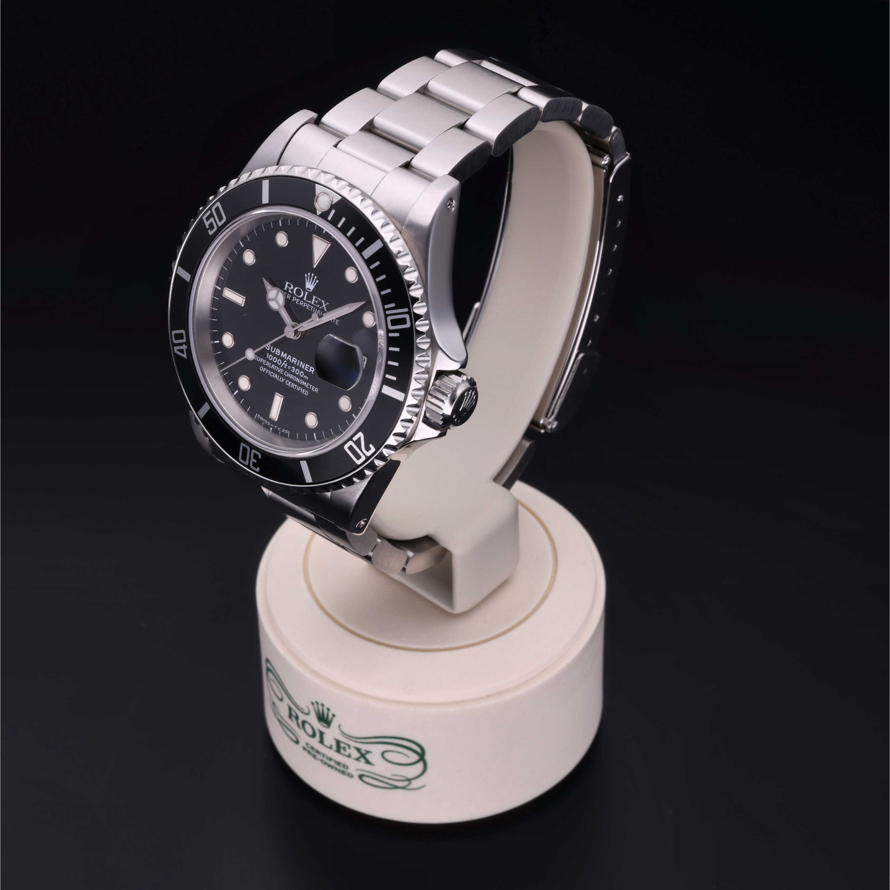 Rolex Certified Pre-Owned Submariner 40 mm in Oystersteel, 16610LN ...