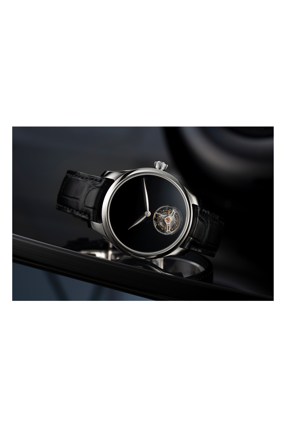 H. Moser & Cie. Endeavour Tourbillon Concept Vantablack (1805-1200)