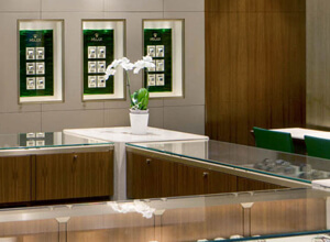 Tourneau Fashion Centre at Pentagon City